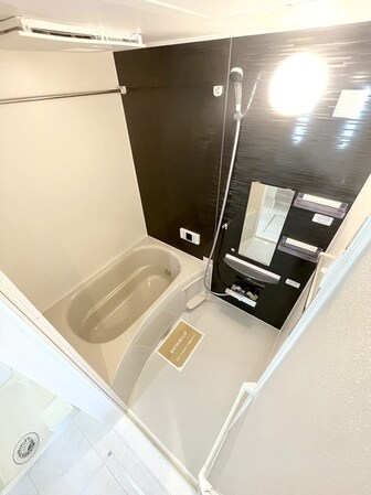 オークリーフ三郷 Aの物件内観写真